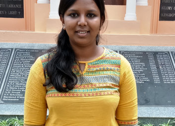 Alisha vyměnila střelbu za skalpel