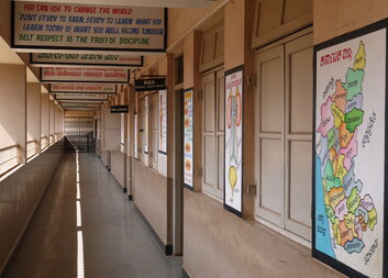 Koronavirus zasáhl i do života indických školáků