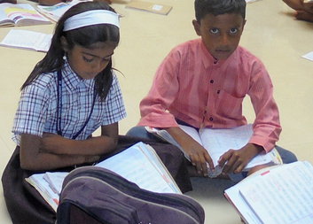 Indická vzdělávací centra se stala mostem mezi školou a domovem