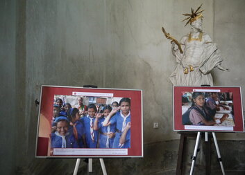 Výstavy příběhů z Indie čeká velké stěhování