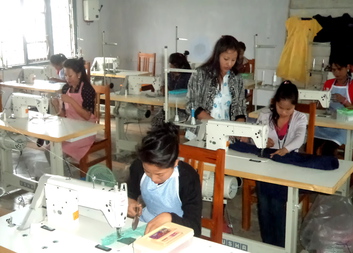 V průmyslovém školícím centru v Maram byl otevřen nový kurz