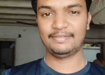 Shanth měl v dětství velký zájem o studium