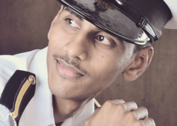 Příběh Shivara mladého studenta a jeho cesty k úspěchu