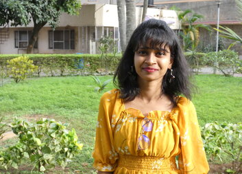 Salath chce být nápomocná druhým, stejně jako její dárce