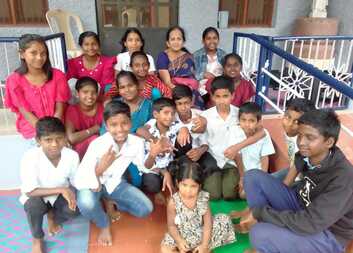 Indická vzdělávací centra nabízejí víc než jen doučování