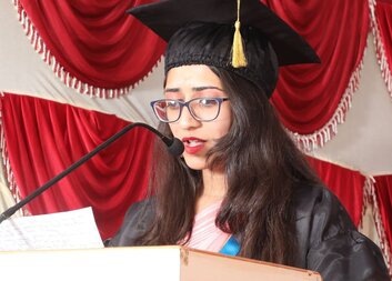 Rubina se stala ošetřovatelkou a lektorkou