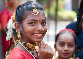 Adopce na dálku pohledem z blízka